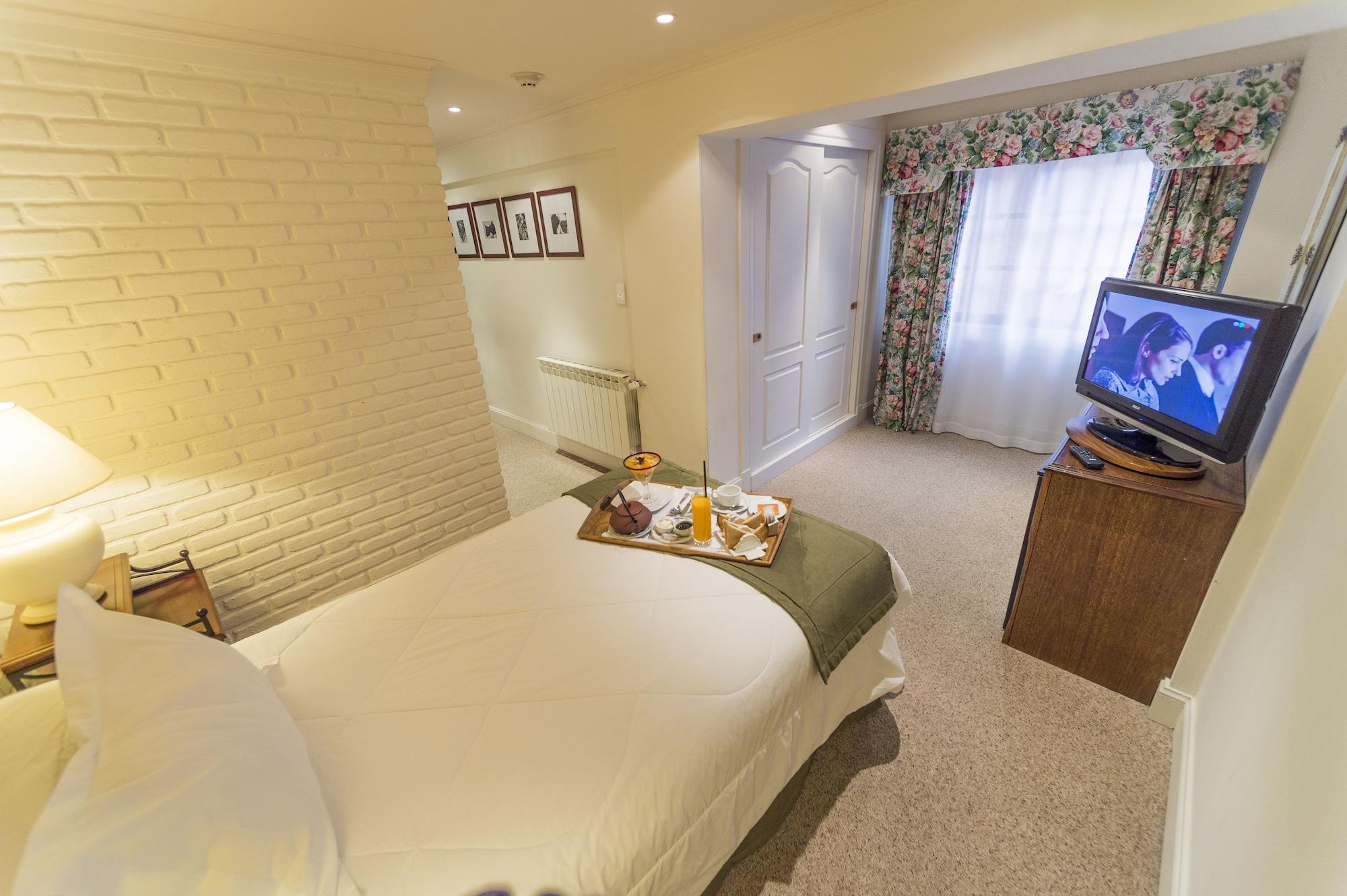 Hotel Posada Los Alamos Ел Калафате Екстериор снимка